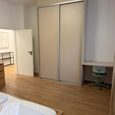 Ag Comfort With Self Check In Apartmán Bratislava